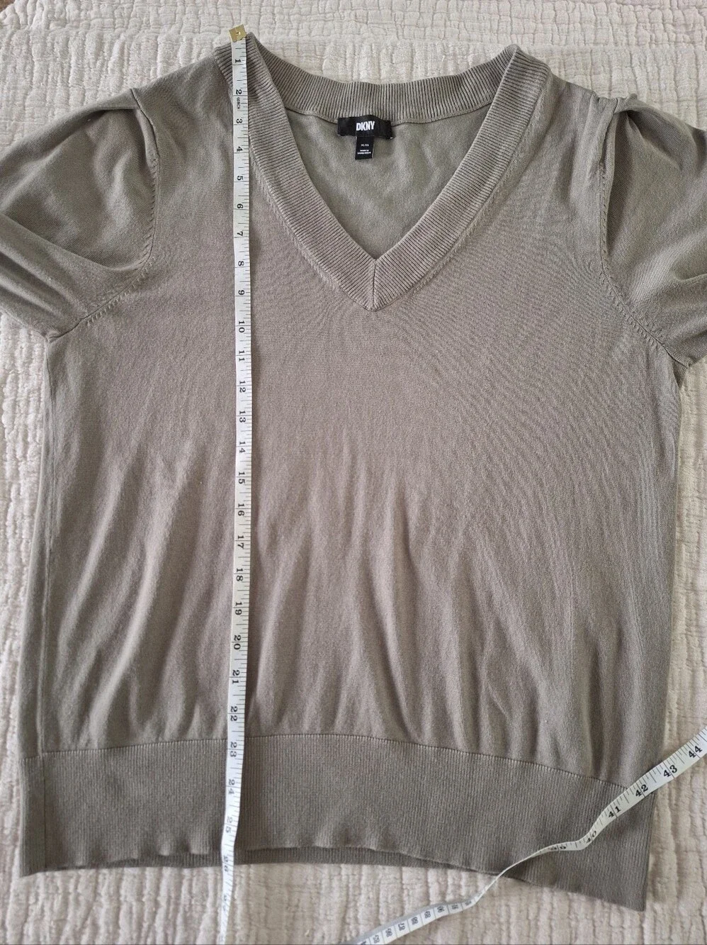 V-Neck Short Sleeve Sweater - Sage Green